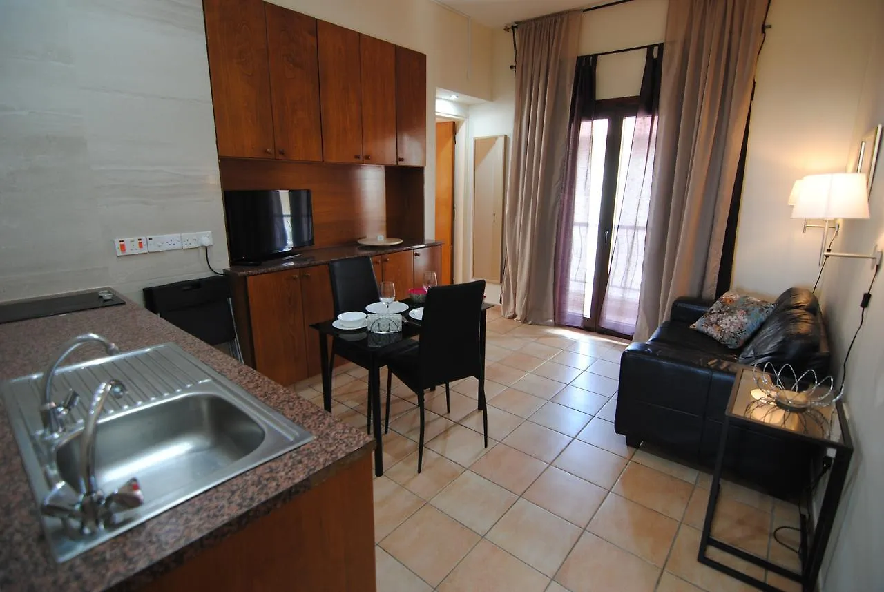 Apartmán La C Mer Larnaca Kypr